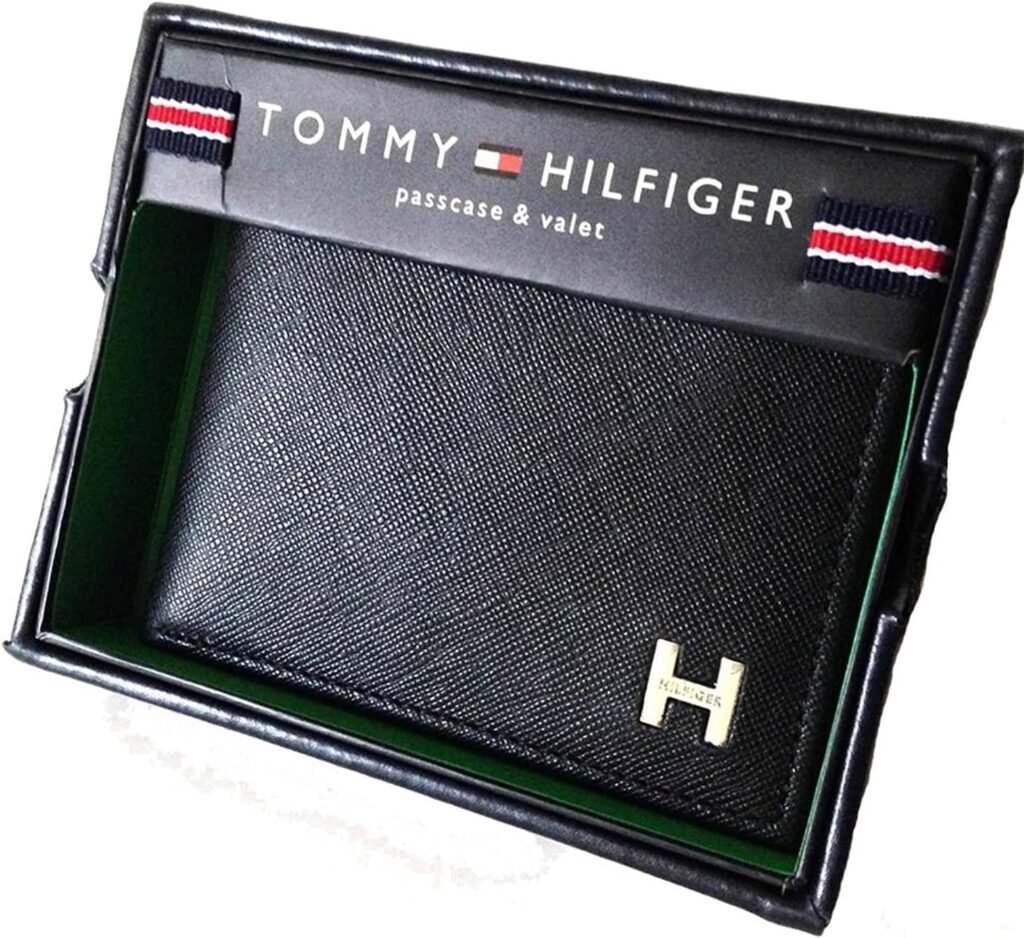 Tommy Hilfiger Mens Leather Passcase Billfold Wallet-Black